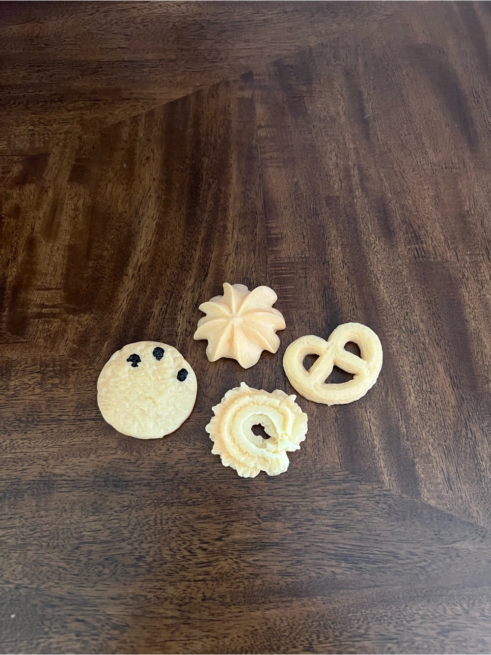 Assorted Light Beige Butter Cookie Magnets - 4 Pieces